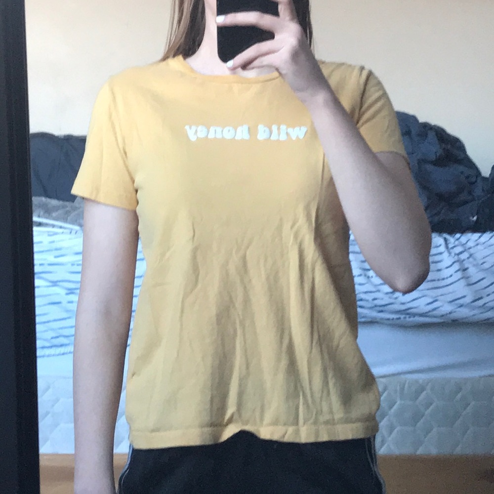 Wild Honey Graphic Tee !!!